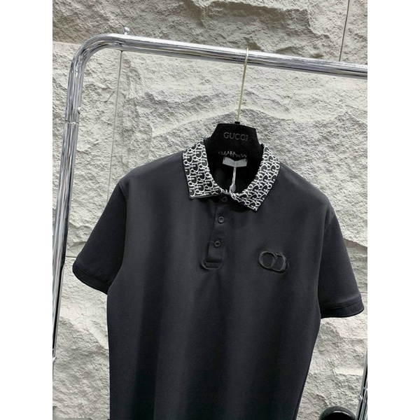 Áo polo nam hoạ tiết trơn thêu cổ di.or vải cotton,áo phông có cổ đơn giản hoạ tiết di.or quanh cổ áo