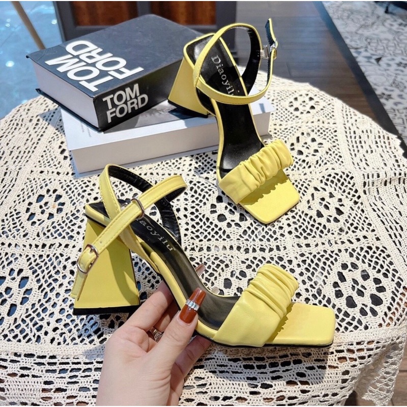 Gót quai nhúng cao 7p gót tam giác siêu xinh có big size 35-45