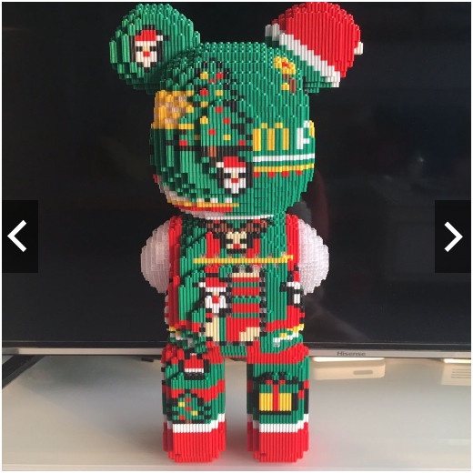 Xếp Hình 46cm loại mới nâng cấp ,lắp ráp mô hình  Gấu Bearbrick noel Christmas cỡ lớn 46cm noel Christmas ôm quà