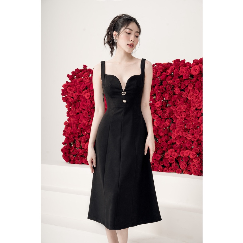 RẬP - Đầm Đen Dài Không Tay Hai Dây Xẻ Ngực - LOVIE 04 LONG