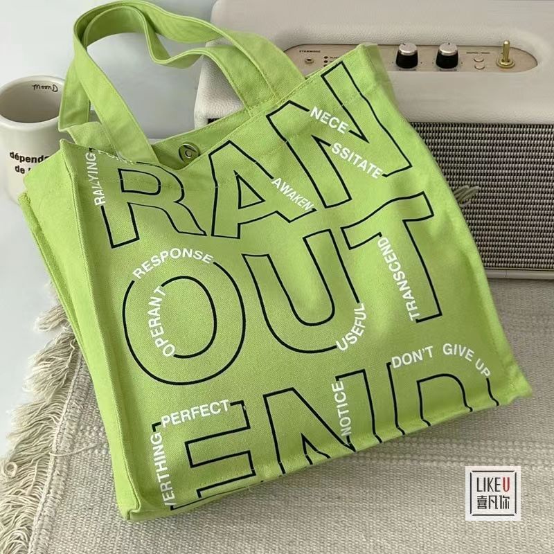 Túi Xách Canvas In Chữ Màu Xanh Lá Thời Trang
