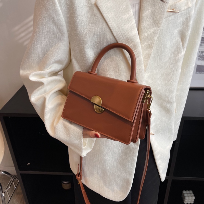 Túi Đeo Vai Có Khóa Kiểu retro Đơn Giản Dễ Phối Đồ Cho Nữ