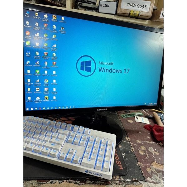 Màn hình samsung 22inch led  đẹp long lanh nguyên tem