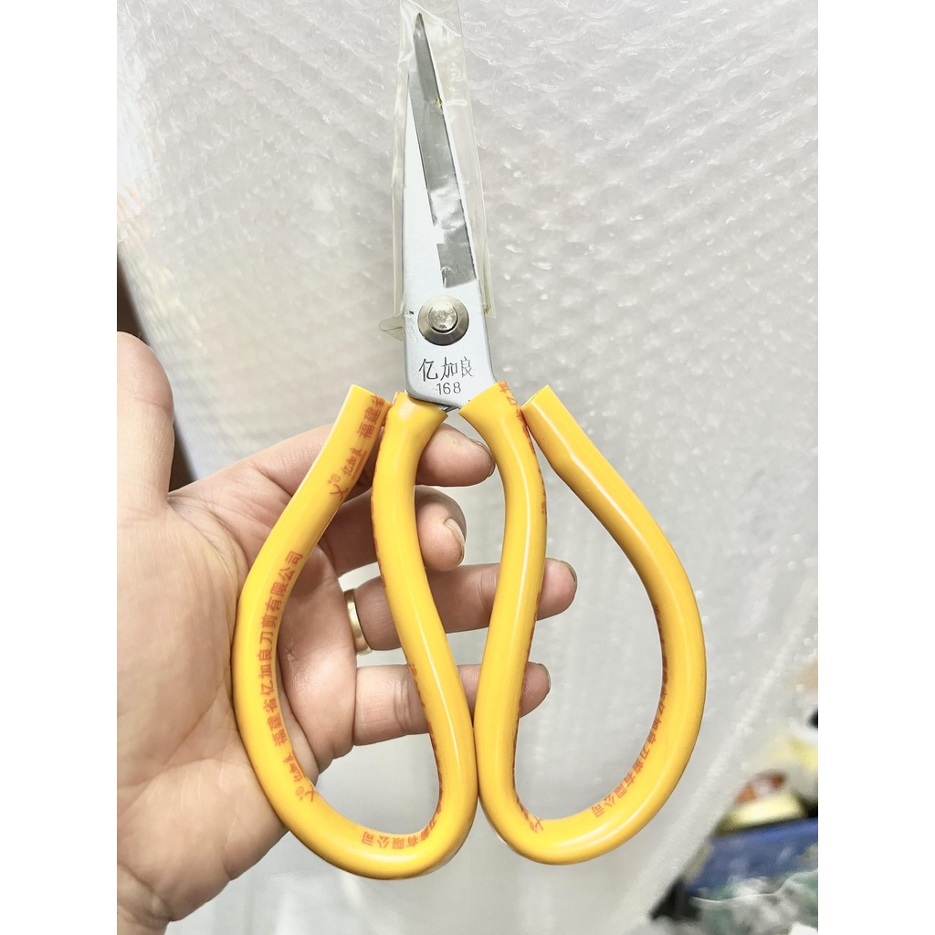 Kéo bổ cơi  168 màu vàng siêu sắc, siêu bền