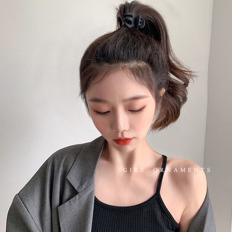 Kẹp Tóc Đuôi Ngựa Màu Đen Cá Mập