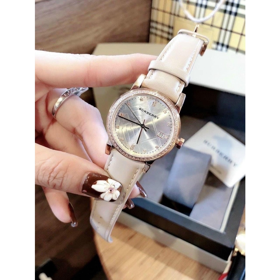 Đồng hồ nữ Bbr mặt tròn viền đá quai da mềm siêu đáng yêu, Đồng hồ thời trang màu nud bền đẹp sang trọng và thời thượng | BigBuy360 - bigbuy360.vn