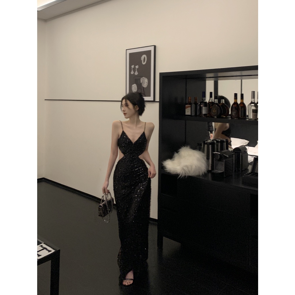 QKOOLE Đầm dài  khoét lỗ đính kim sa lấp lánh thời trang đi tiệc