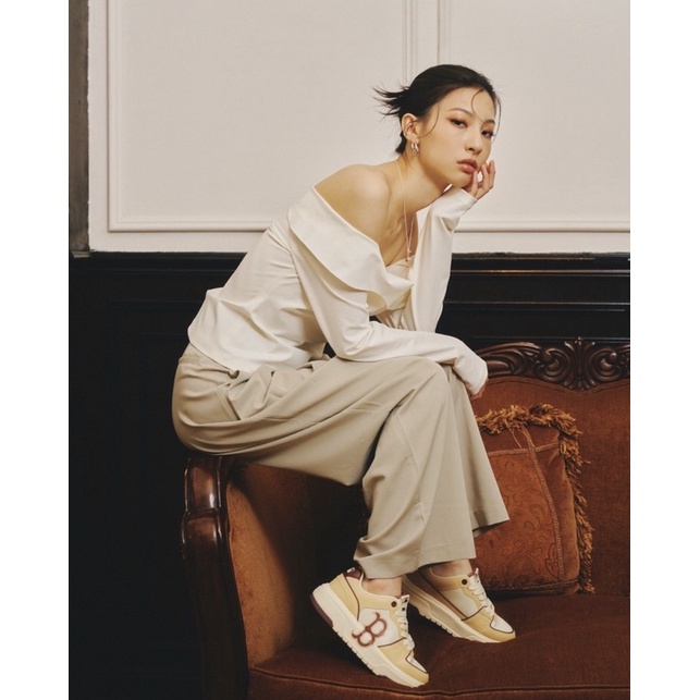 Giày chunky liner MLB chữ B nâu