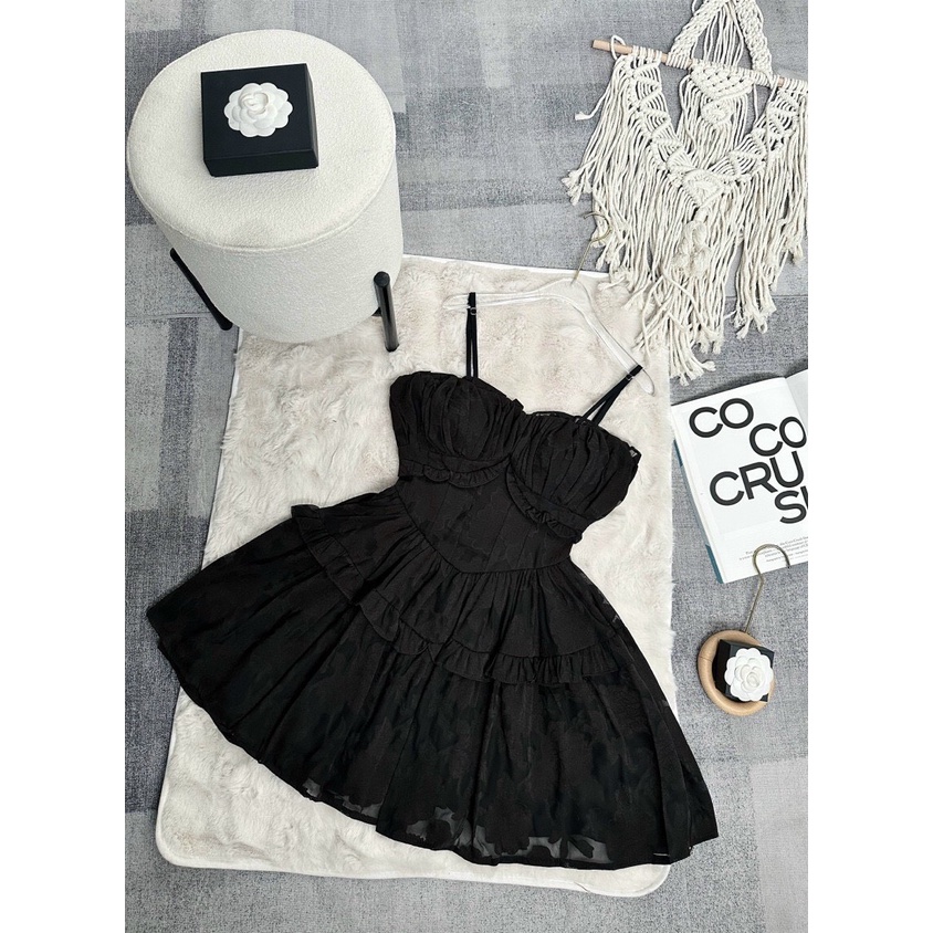 Đầm Váy Voan Thêu Hoa 2 Dây Nhún Ngực Chít Li Eo Bèo Tầng