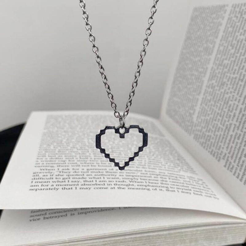 Vòng cổ Mặt Trái Tim Rỗng Phong Cách Hip Hop Punk Cho Cặp Đôi