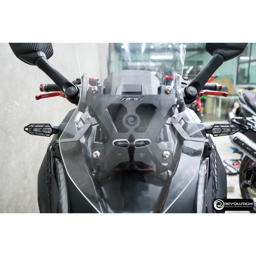 Ốp bảo vệ đèn xi nhan REVOLUTION ADV150 ADV160 ADV350 và các dòng xe có kiểu đèn như hình