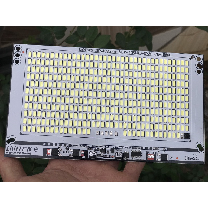 Chip led năng lượng mặt trời có đèn báo pin kèm khiển