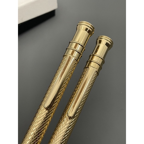 Set 2 bút bi và chì nobrand- 300.53745