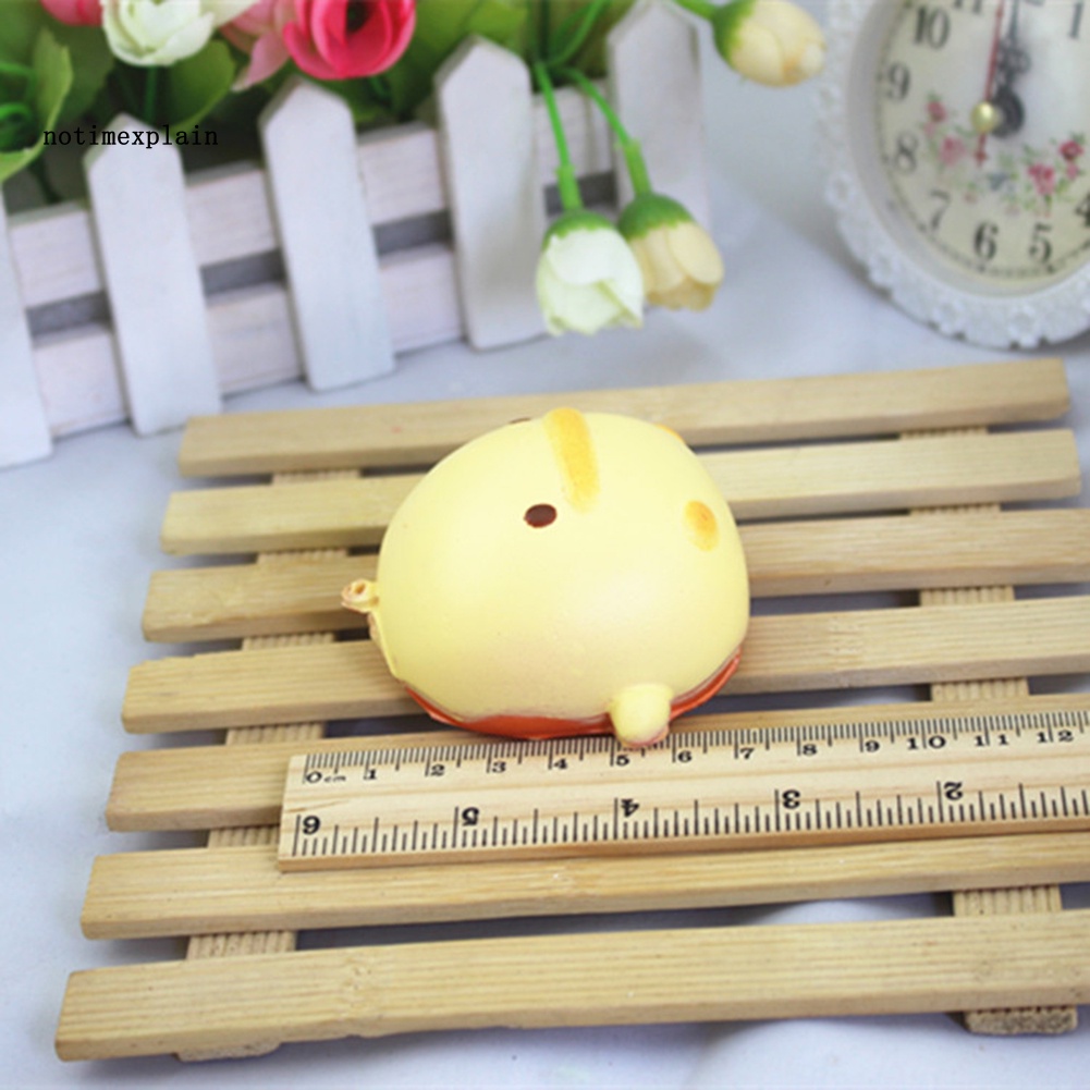 Móc Khóa Gắn Vịt Tròn Bóp Tay Giảm Căng Thẳng Dễ Thương