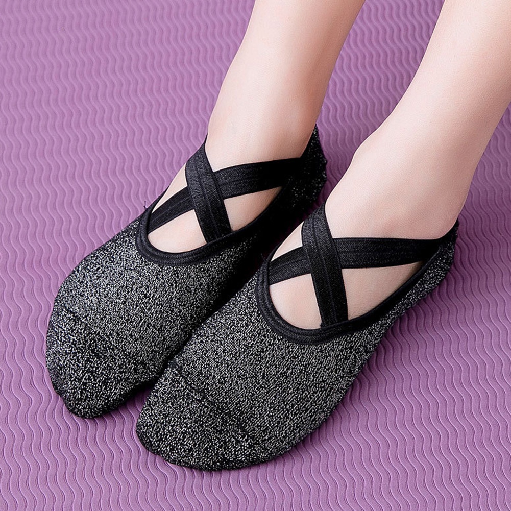 Vớ Tập Yoga Chống Trượt Tiện Dụng Cho Nữ &amp;amp; Dây Đai Cotton Đeo Chân Tập Múa Ba Lê Chuyên Dụng