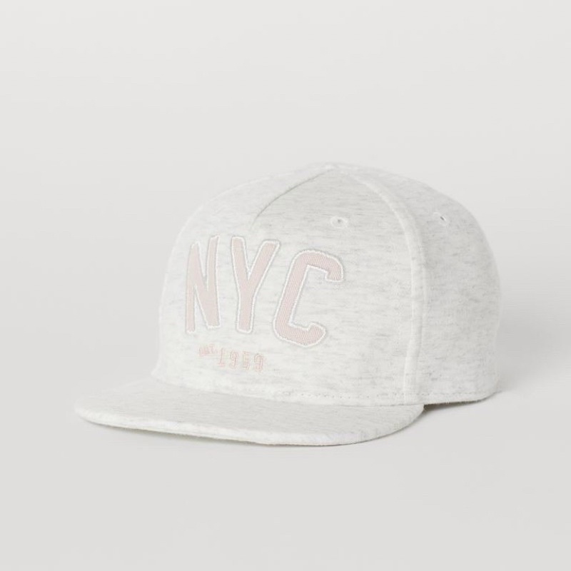 Mũ Hm bé trai dư xịn