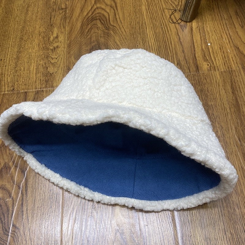 Mũ Len Lông Cừu Dày Hai Mặt Kẻ Sọc Đa Năng Giữ Ấm Cho Nữ