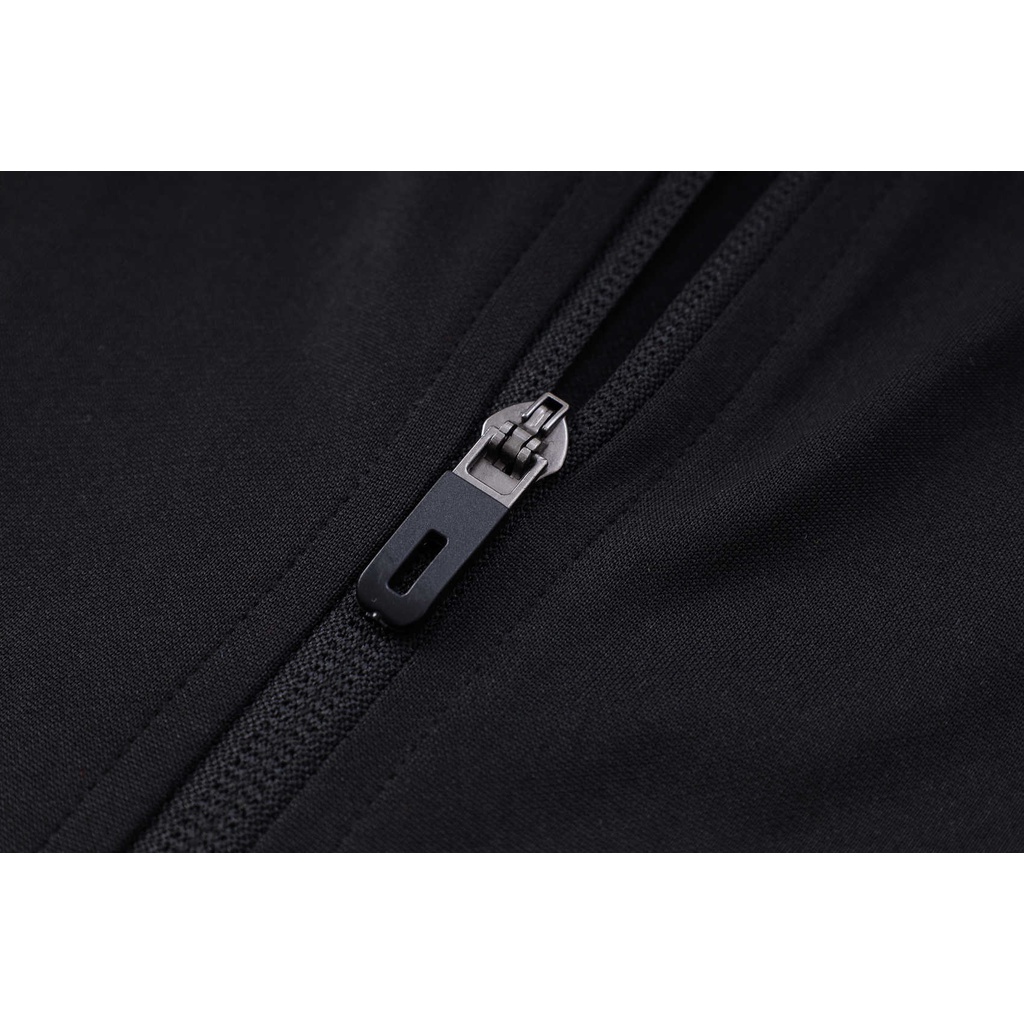 Áo Khoác Đá Banh Size 22-23 Chất Lượng Đức