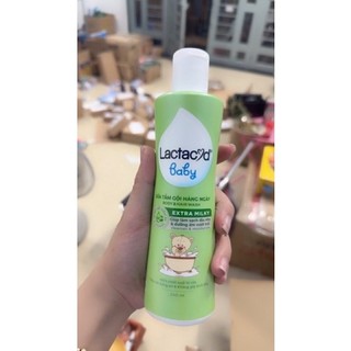 Sữa tắm gội trẻ em Lactacyd 250ml