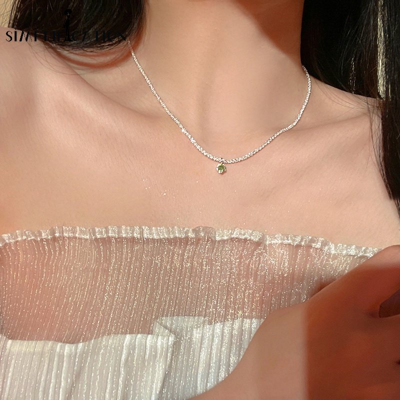 Vòng cổ Bạc Đính Đá Zircon Xanh Lá Sang Trọng Quyến Rũ