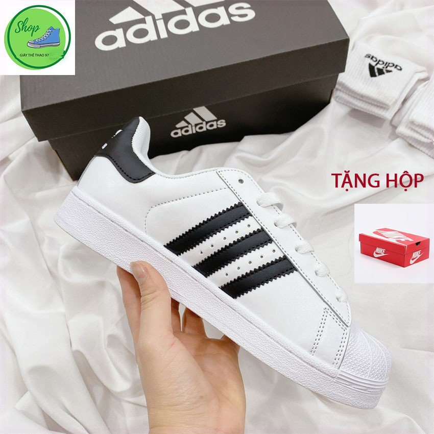 Giày Thể Thao Superstar Mũi Sò Tem Vàng Sọc đen Trắng Cho Cả Nam Và Nữ Kiểu Dáng Classic Lên Chân Cực đẹp B195