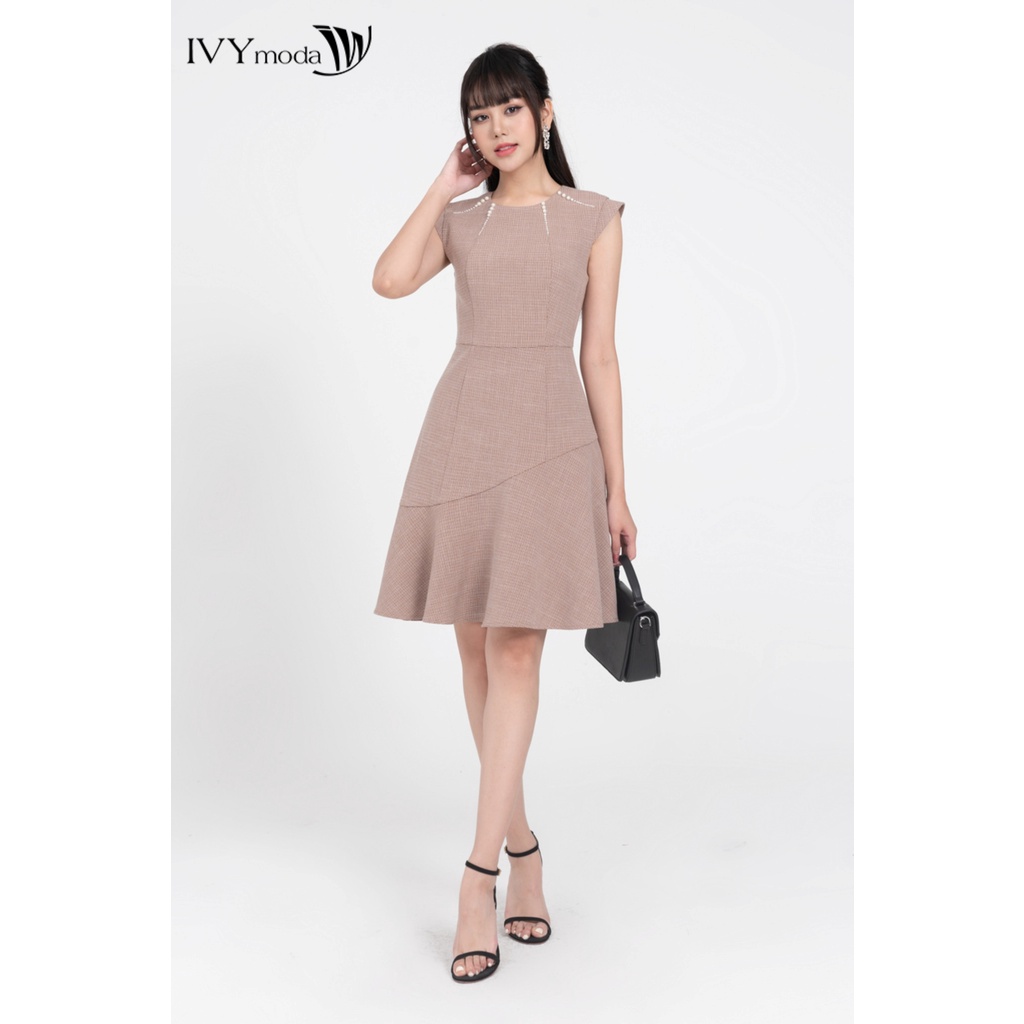 Đầm xòe đính hạt nữ IVY moda MS 41M8148