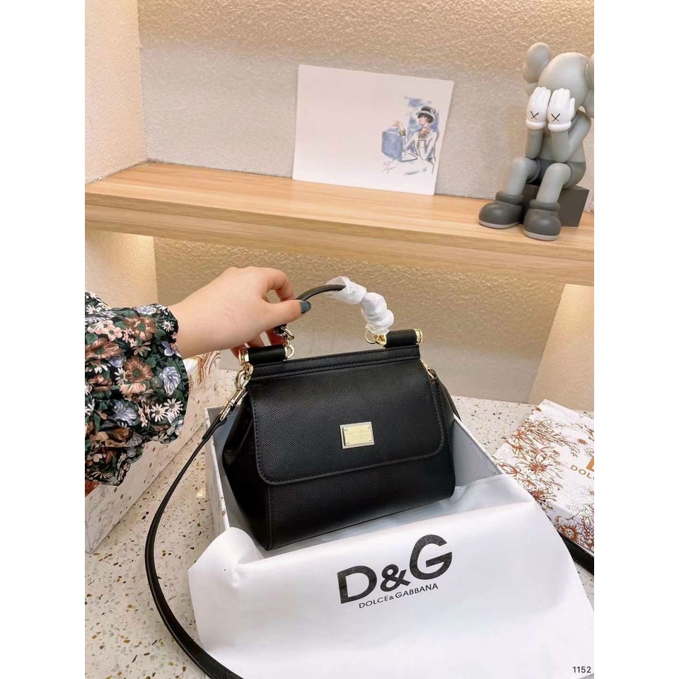 Túi Dolce & Gabbana - Size 22cm - Cực kì sang chảnh - Hàng fullbox, bill, card - Ảnh thật - Hàng đẹp - Giá rẻ