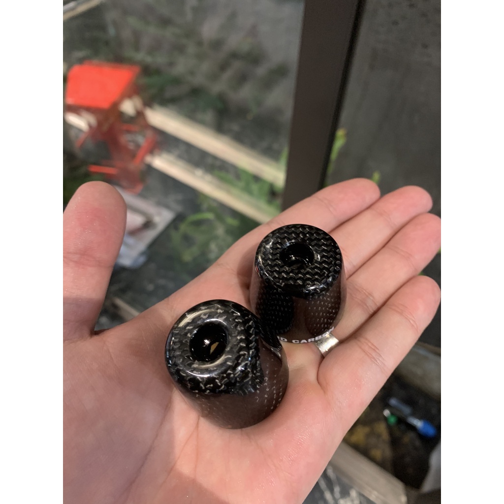 Gù Carbon Chống Rung