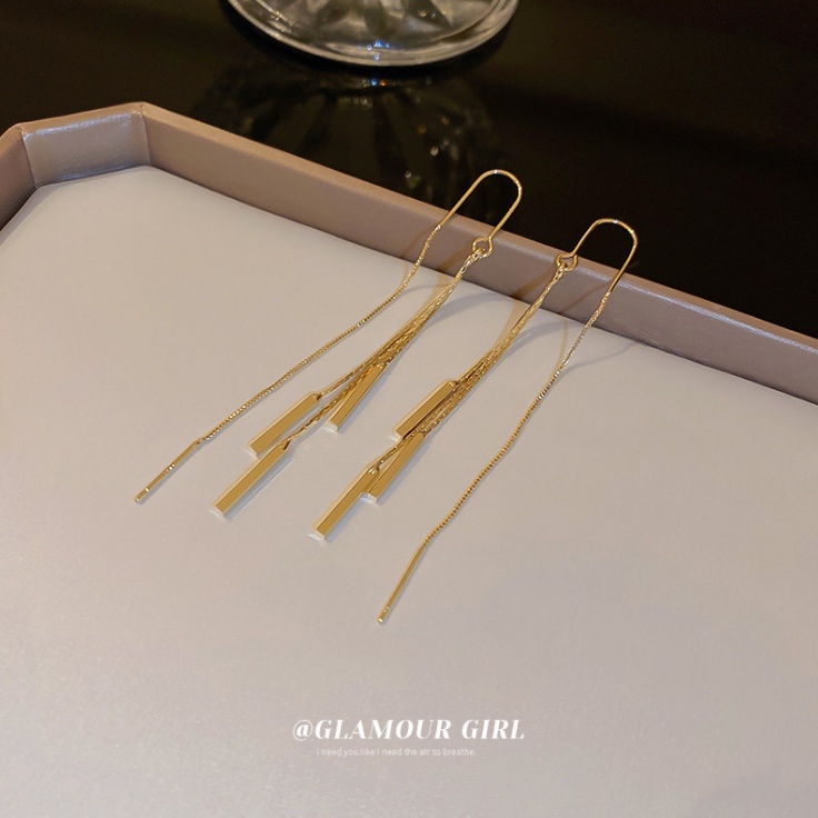 Đôi Khuyên Tai Dài Tua Rua Thời Trang Cho Nữ / Bông Tai