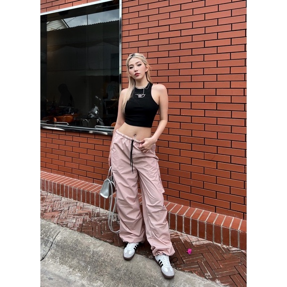 TIDYCHIC - Quần dù túi hộp / Parachute Pants | BigBuy360 - bigbuy360.vn