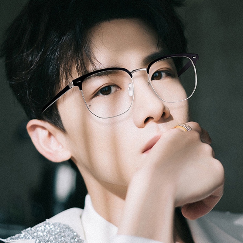 Mắt Kính Chống Bức Xạ Cho Cả Nam Và Nữ