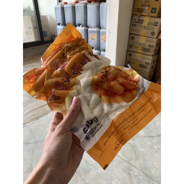 Bánh gạo Tokbokki truyền thống Hàn Quốc 500g
