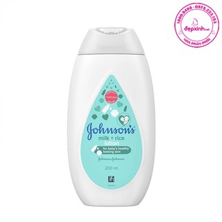 Sữa dưỡng ẩm cho bé Johnsons sữa và gạo 200ml