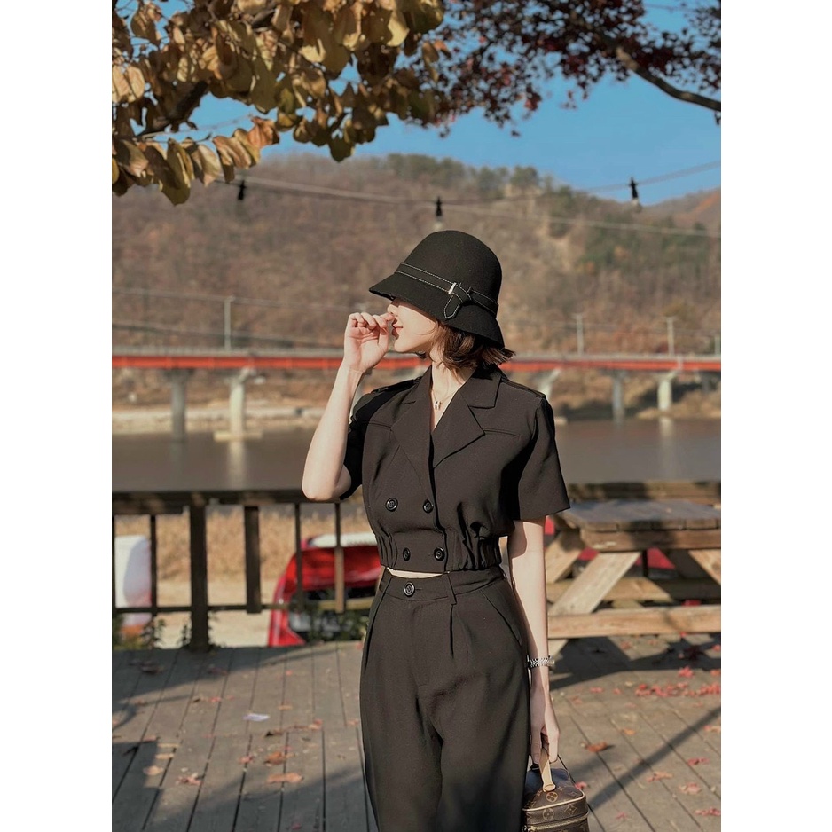 Set Bộ Vải Chất Cotton Lạnh Thoáng Mát Mặc Thỏa Mái , Áo Croptop Cổ Vest Bo Chun kèm Quần Dài Ống Suông