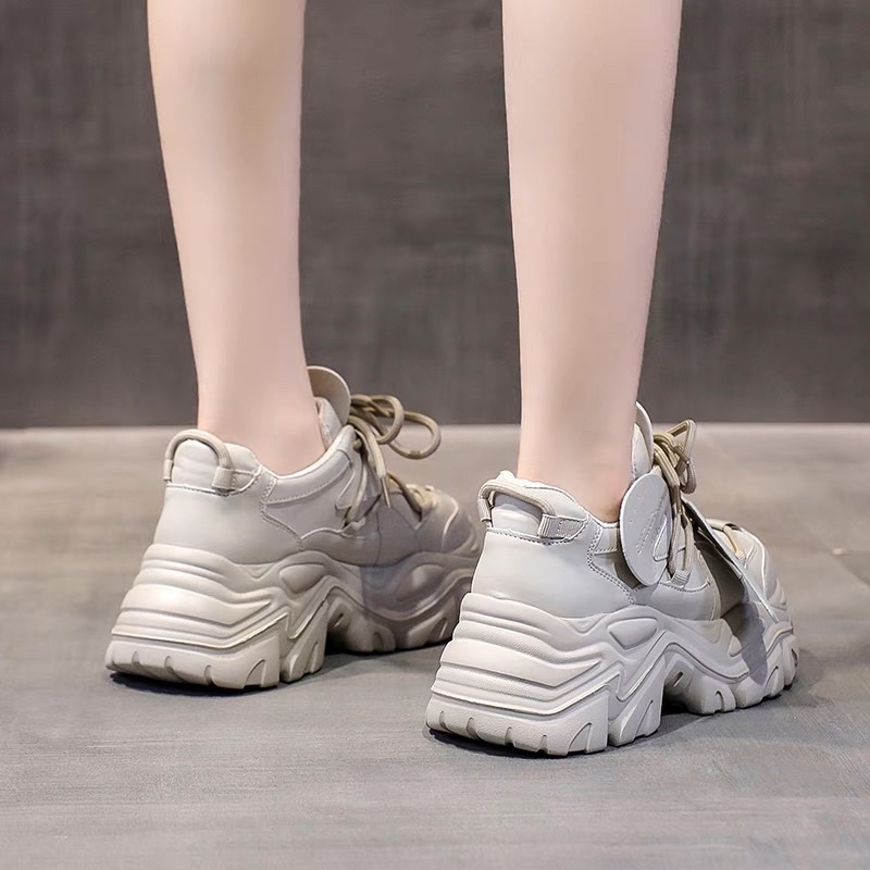 Giày ulzzang đế bự mẫu mới hàng quảng châu