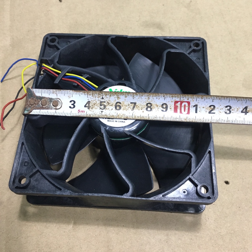 Quạt Nidec 12V DC kích thước 12x12x4 cm