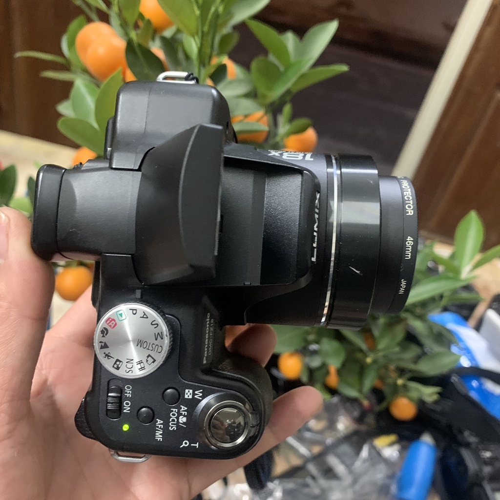 Máy ảnh Lumix FZ18 zoom 18x
