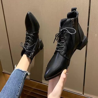 Boots Ulzzang mũi nhọn cổ ngắn đan dây gót cao 4cm - Có ảnh thật