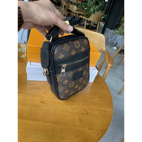 Túi Đeo Chéo LV Mini Cao Cấp - Túi Đeo Chéo LV Nam Nữ-m05