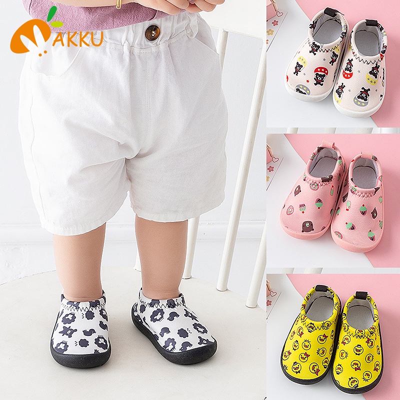 Giày Vải Đế Mềm Chống Trượt Họa Tiết Hoạt Hình Cho Bé