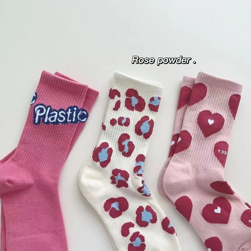 Vớ Cổ Trung Màu Hồng / Trắng In Chữ love Phong Cách Nhật Bản Ngọt Ngào Cho Nữ