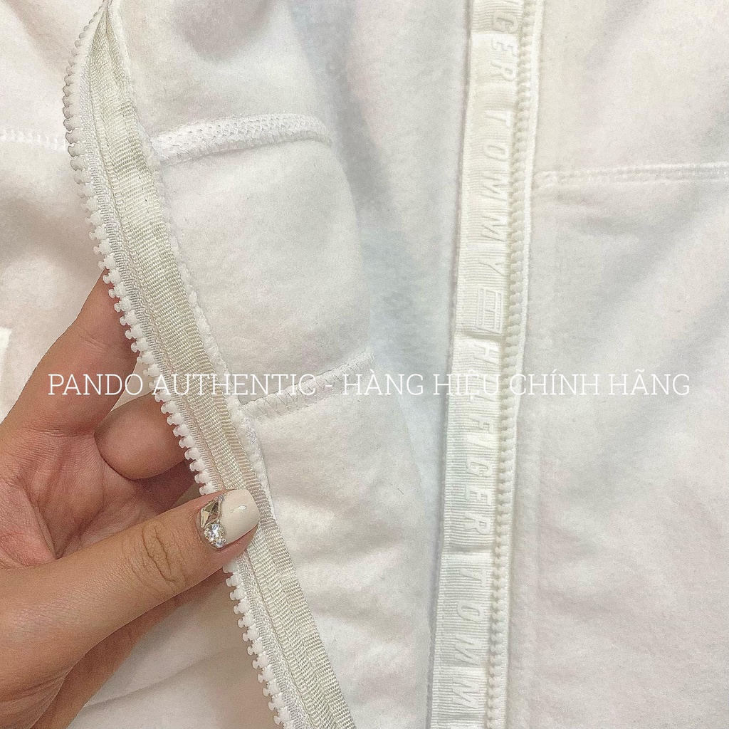 Áo khoác Tommy Unisex trắng chính hãng - Pando Shop