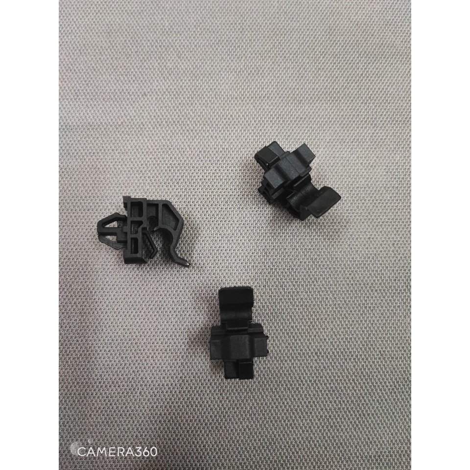 Nhựa cài thanh chống capo xe I10, I20, I30