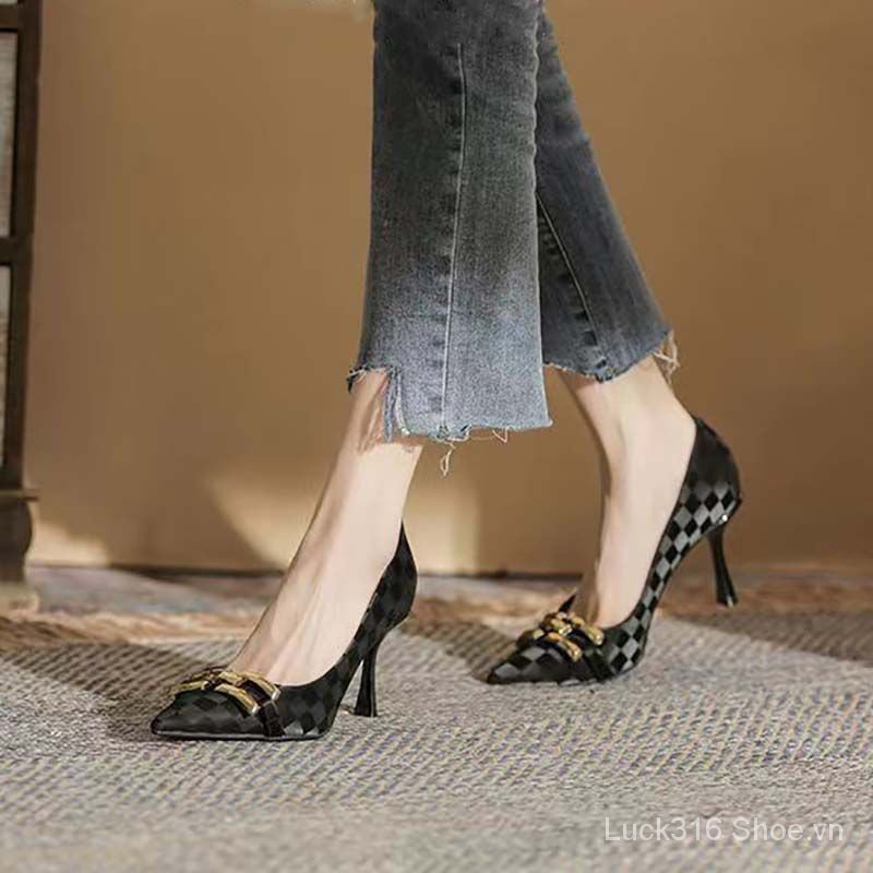 Sandal Cao Gót Phong Cách Mới 2023 Dễ Phối Đồ Dành Cho Nữ