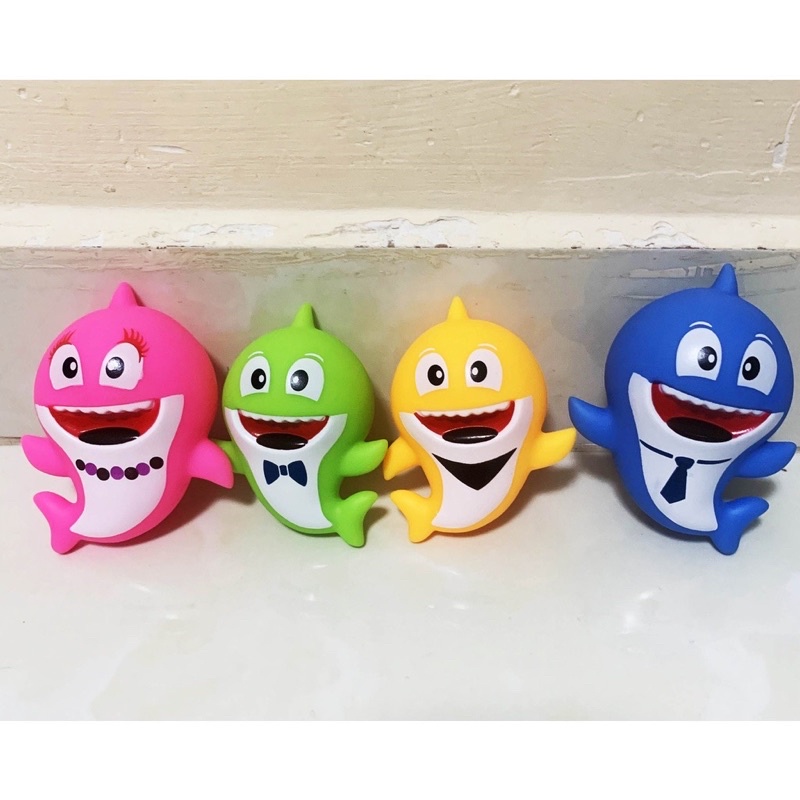 Cá mập baby shark chút chít, đồ chơi nhà tắm