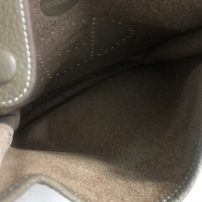 Túi Hm đeo chéo size  30 cm