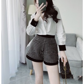 Set Sơ Mi Cổ Đen, Chất Thô Lụa Mềm, Quần Ống A Chất Dạ Nhũ Cao Cấp (Hàng Sẵn)