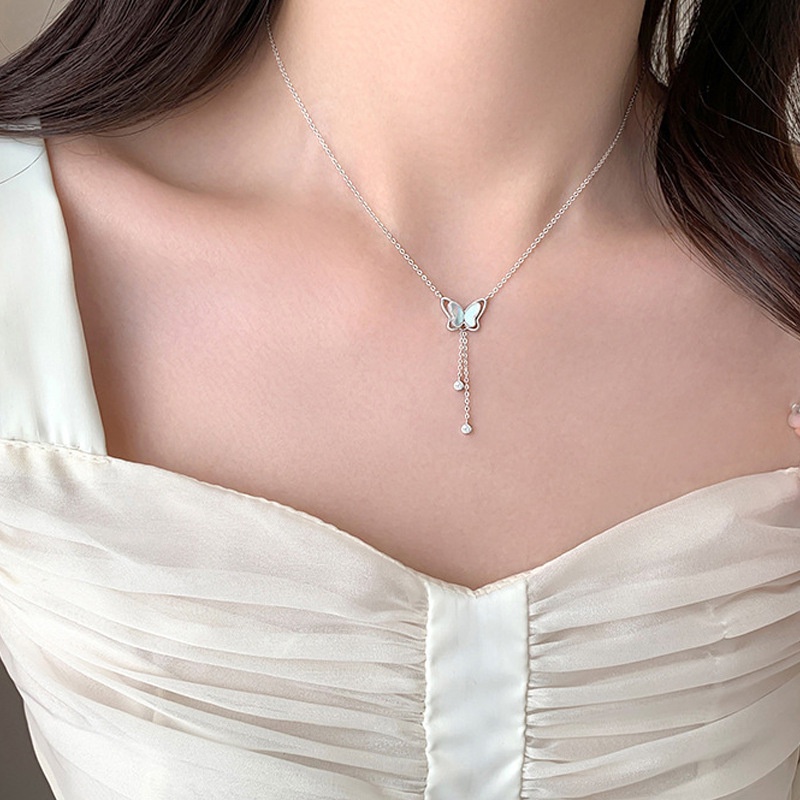 Vòng cổ Hợp Kim Mặt Hình Bướm Màu Trắng Thời Trang Hàn Quốc Cho Nữ