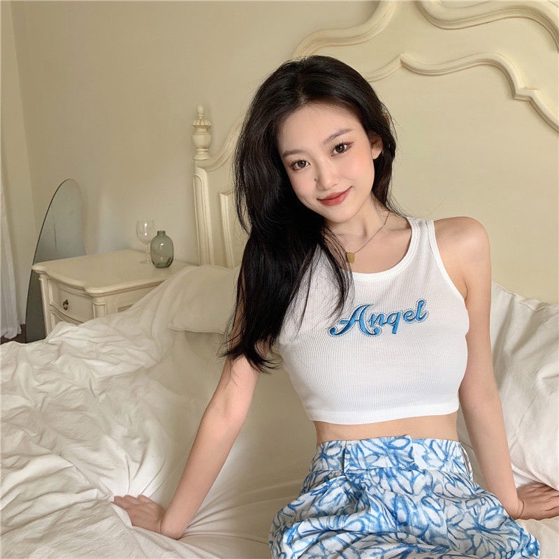 Neeeh Áo Hai Dây Ngắn Thêu Chữ Phong Cách hot girl Mặc Ngoài Trời Mùa Hè Cho Nữ