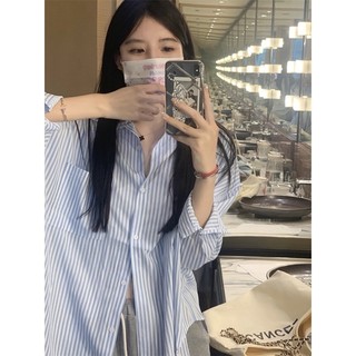 Áo sơ mi kẻ sọc oversize